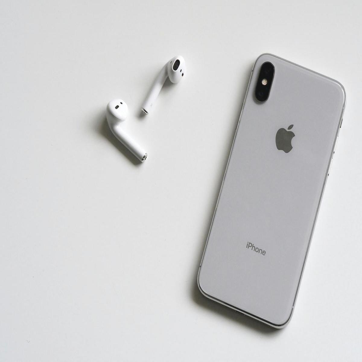 iPhone studio white
